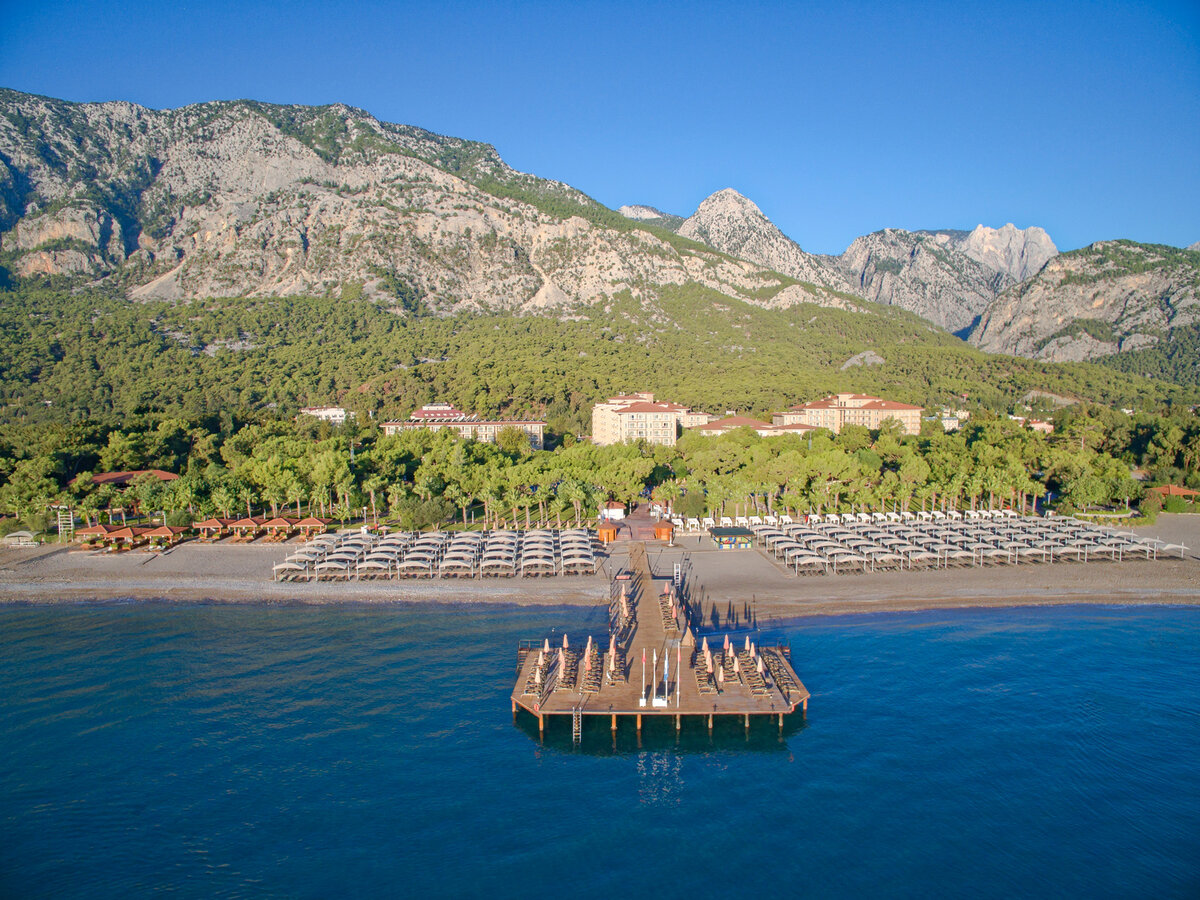 Отель Akka Antedon расположен в одном из самых живописных мест Анталийского побережья