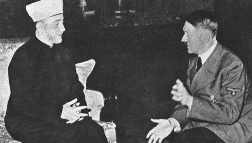 Источник Яндекс картинки. На фотографии Амин Аль-Хусейни и Адольф Гитлер