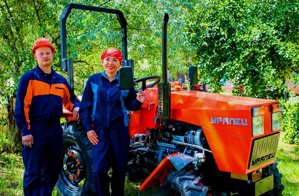 Мини-трактор "Уралец" (модель 2019 года)