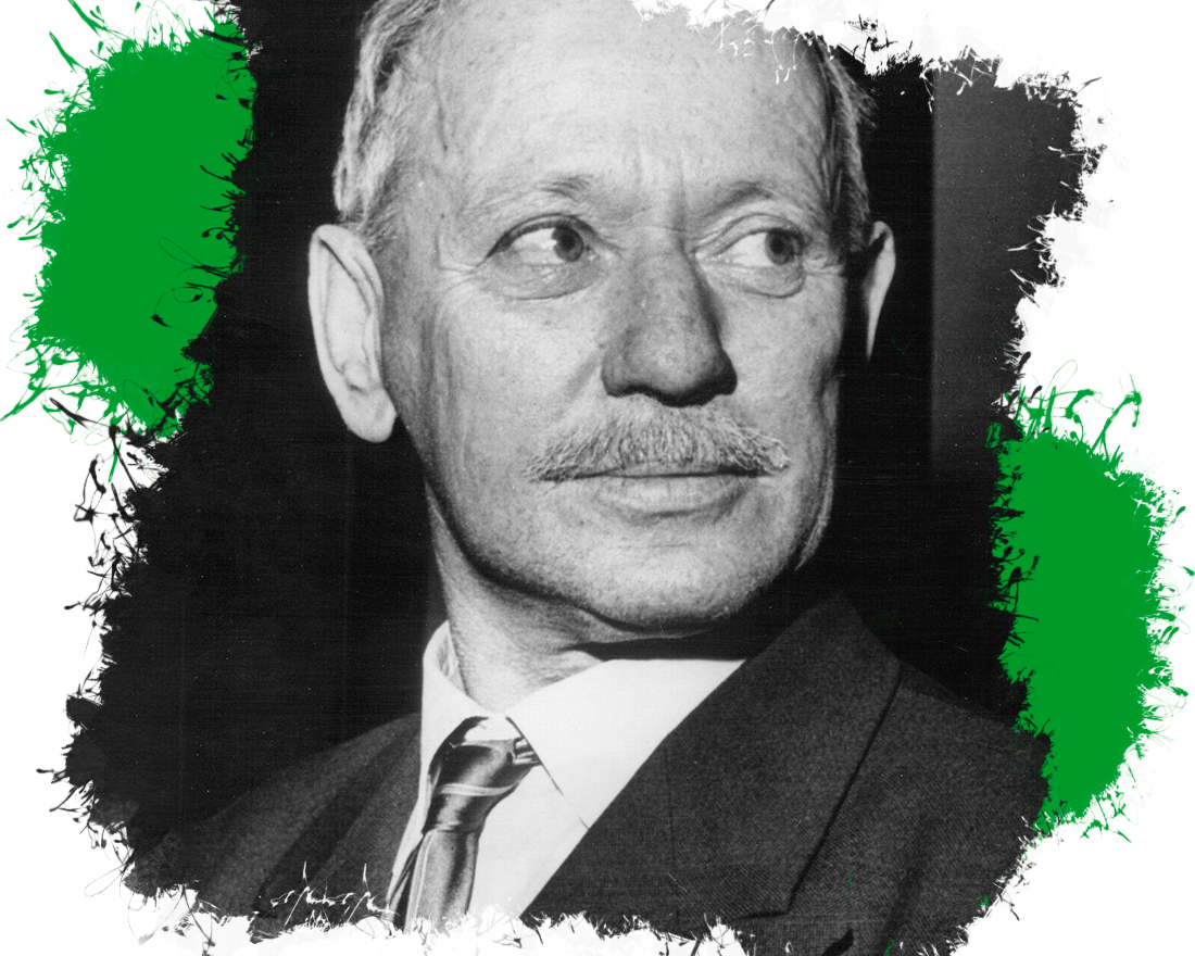 1. Михаи́л Алекса́ндрович Шо́лохов — советский писатель. Лауреат Нобелевской премии по литературе 1965 года за роман «Тихий Дон» с формулировкой: «за художественную силу и цельность эпоса о русском казачестве в переломное для России время»