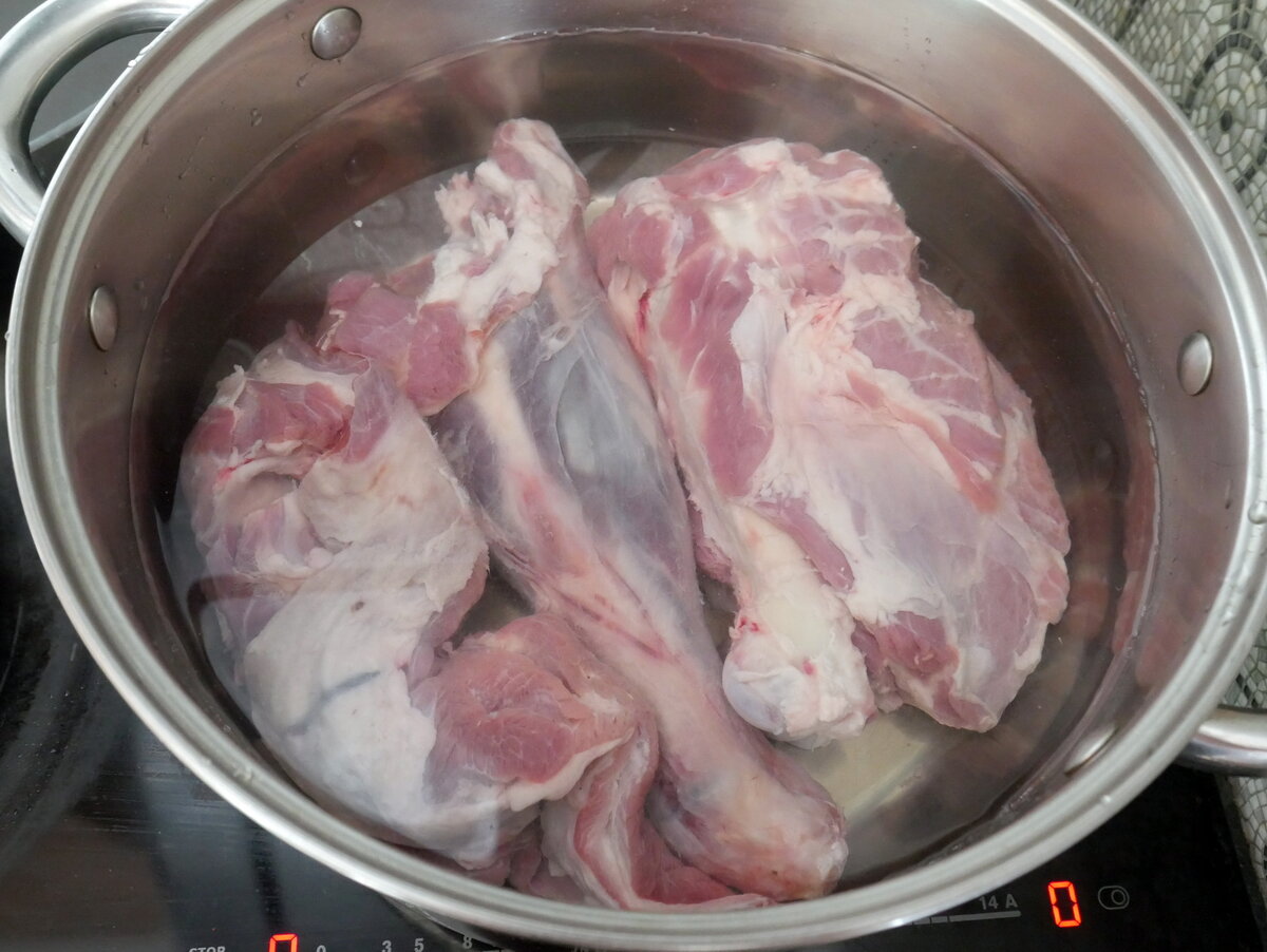 Мясо – только в холодную воду.