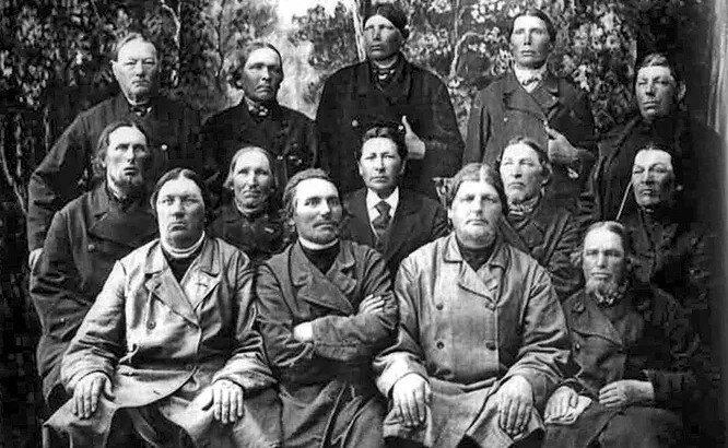 Белые голуби