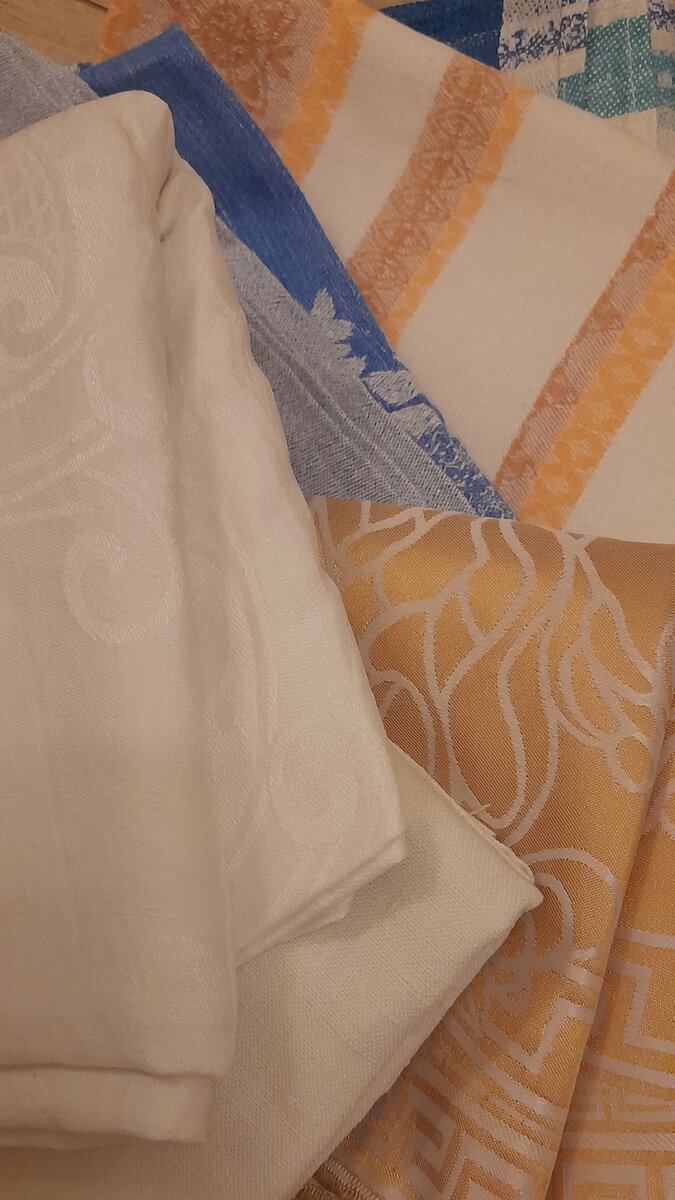 фото из личного архива. Это еще из запасов приданого))) нетронутое. Вот уж  - готовились так готовились...