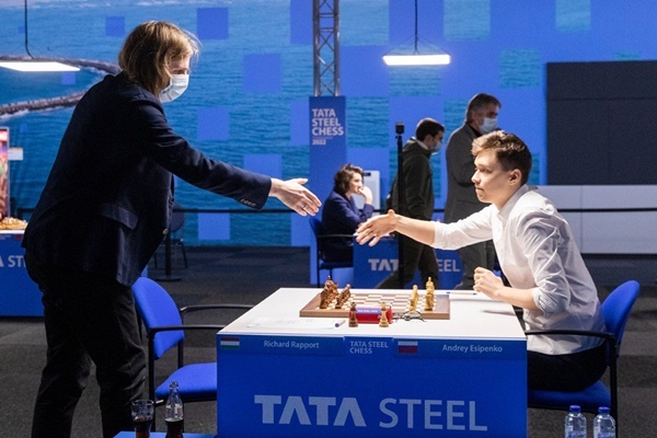 Фото tatasteelchess.com