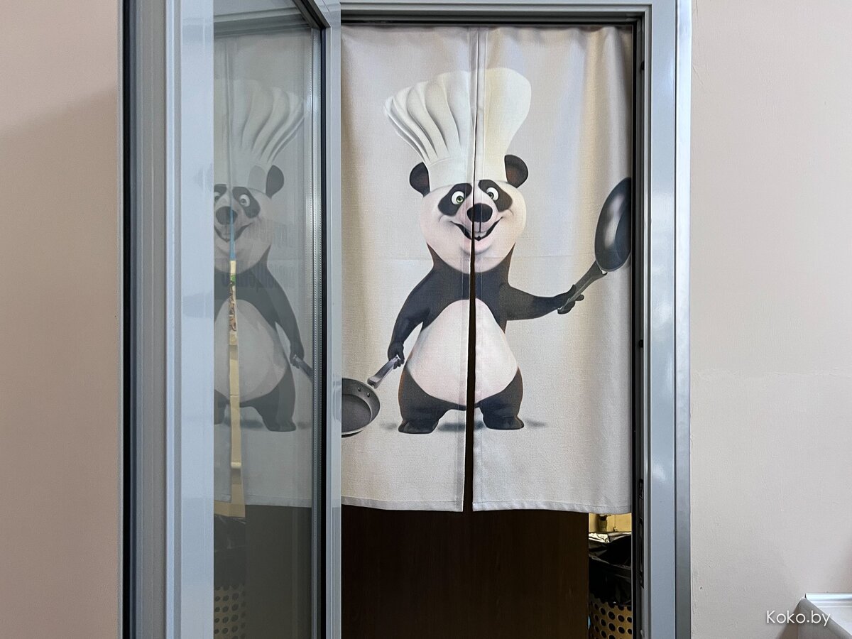 За 15р сколько хочешь еды, но чтобы поместилась в тарелку. Новое бистро ...