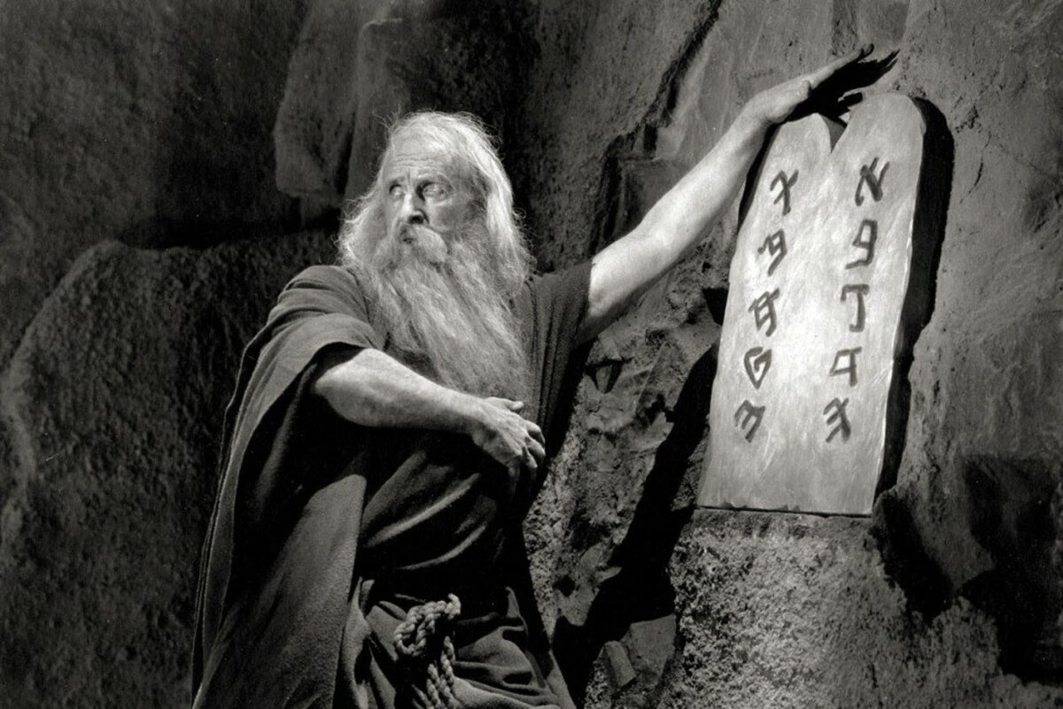Кадр из фильма «Десять заповедей» (1923)