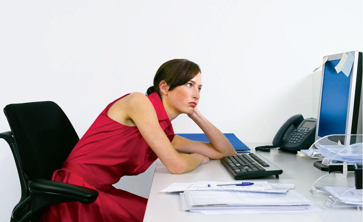 Позиция "скучающий студент"