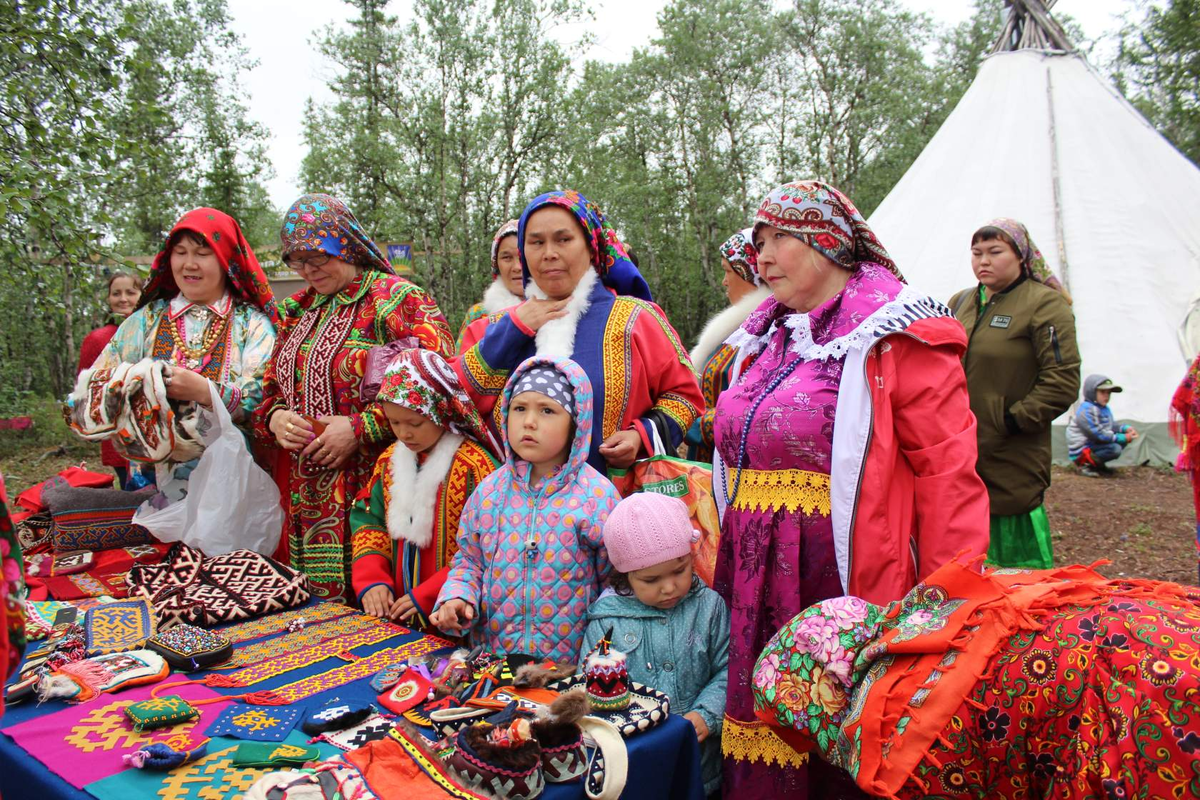 тунгусы эвенки забайкалья. местную культуру и. нанайцы ульчи. местную культуру и. местную культуру и.