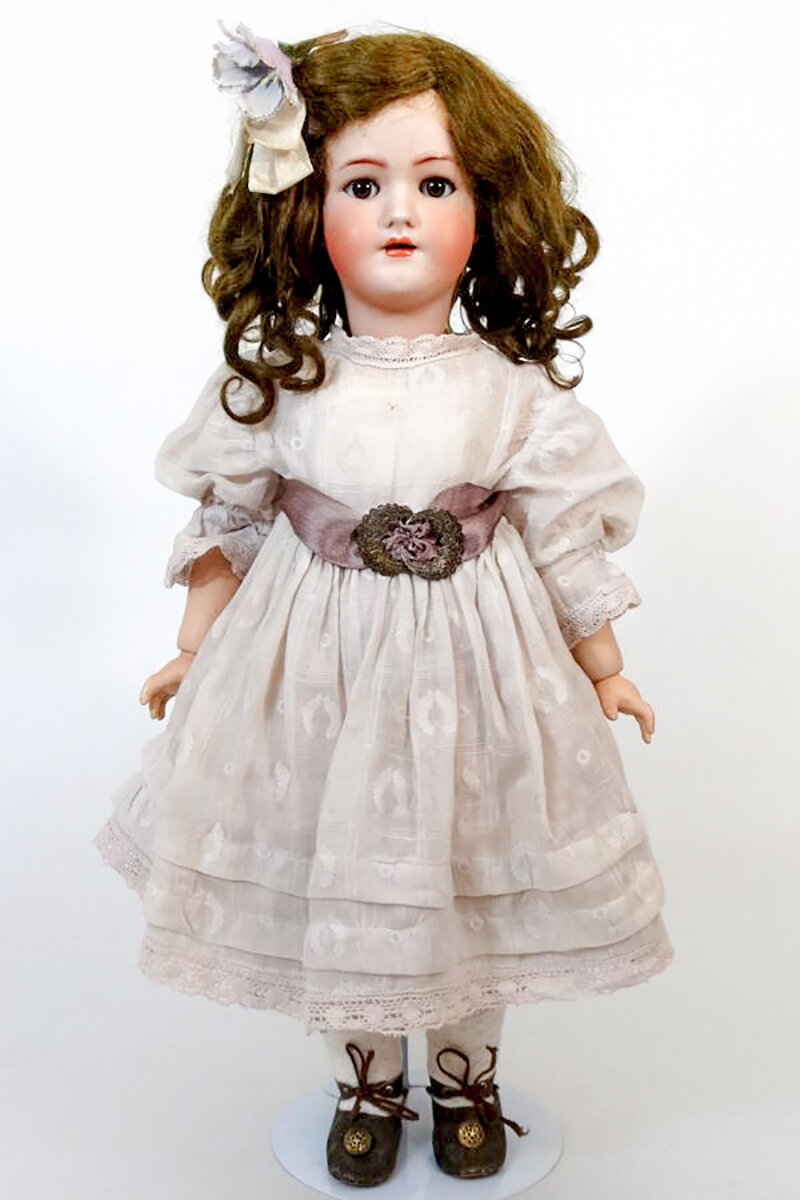Яндекс.Картинки. Немецкая фарфоровая кукла, фирма Simon & Halbig, конец 19 века.