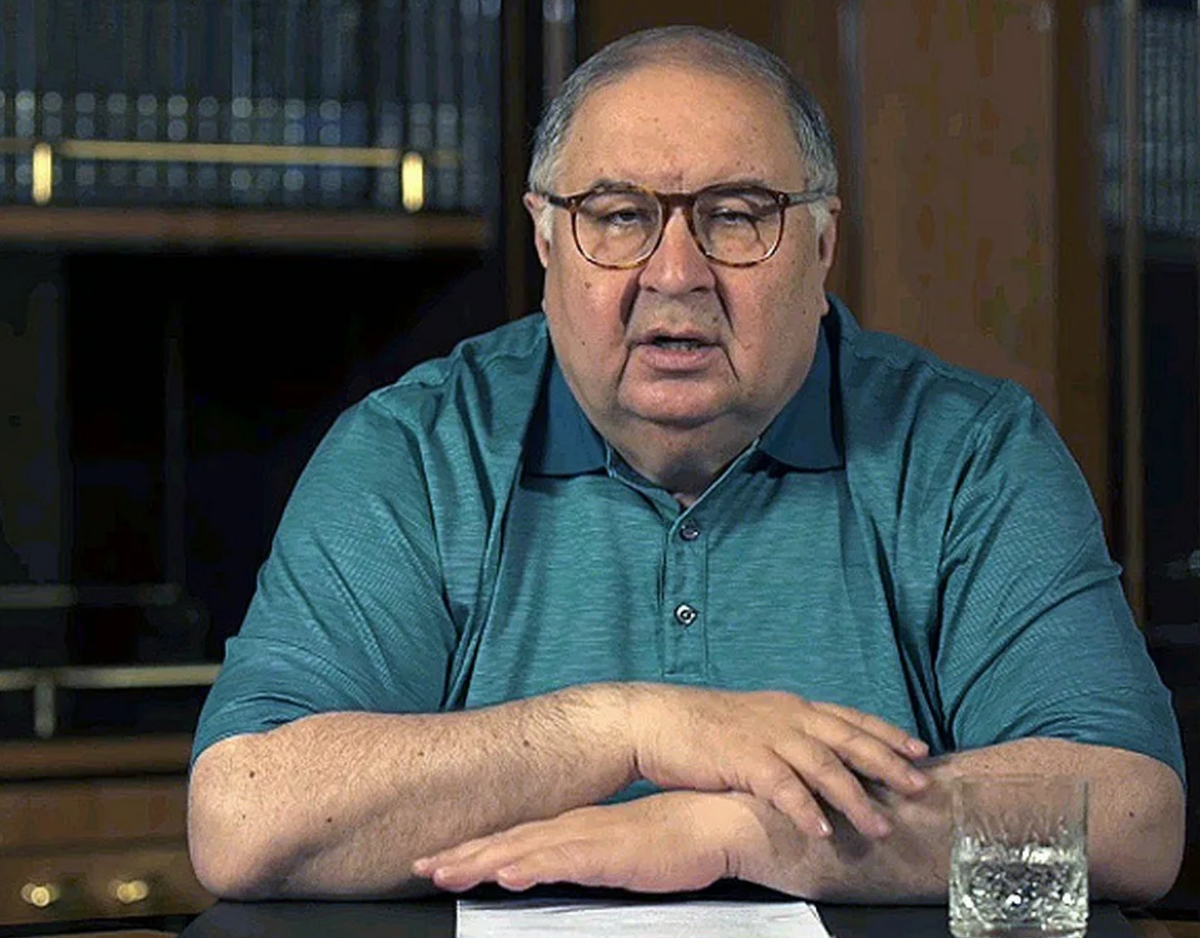 алишер бурханович усманов благотворительность. алишер усманов. алишер усманов семья.