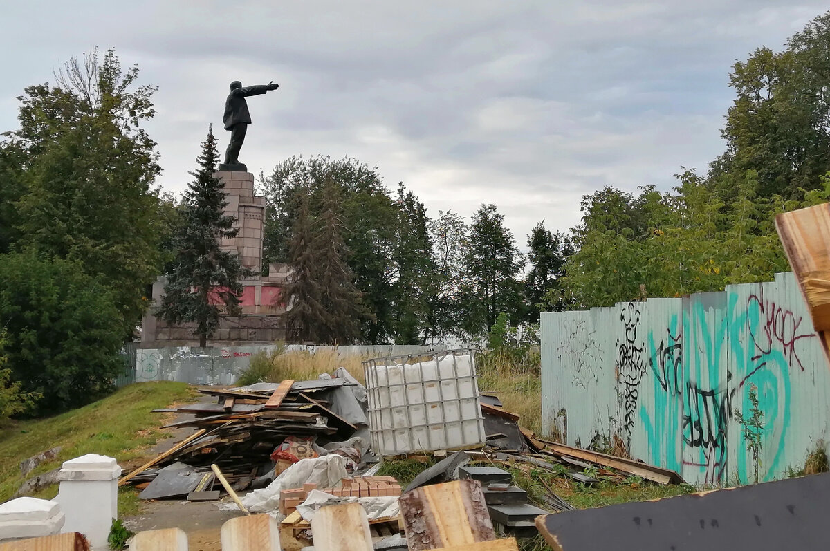 С риском для жизни пробрались поближе, фото автора