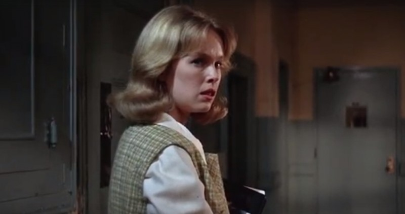 Сильвия Баррет (Сэнди Баррет), кадр из фильма "Вверх по лестнице, ведущей вниз" / Up The Down Staircase (США, 1967)