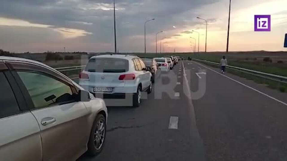    По Крымскому мосту запустили движение автомобилей