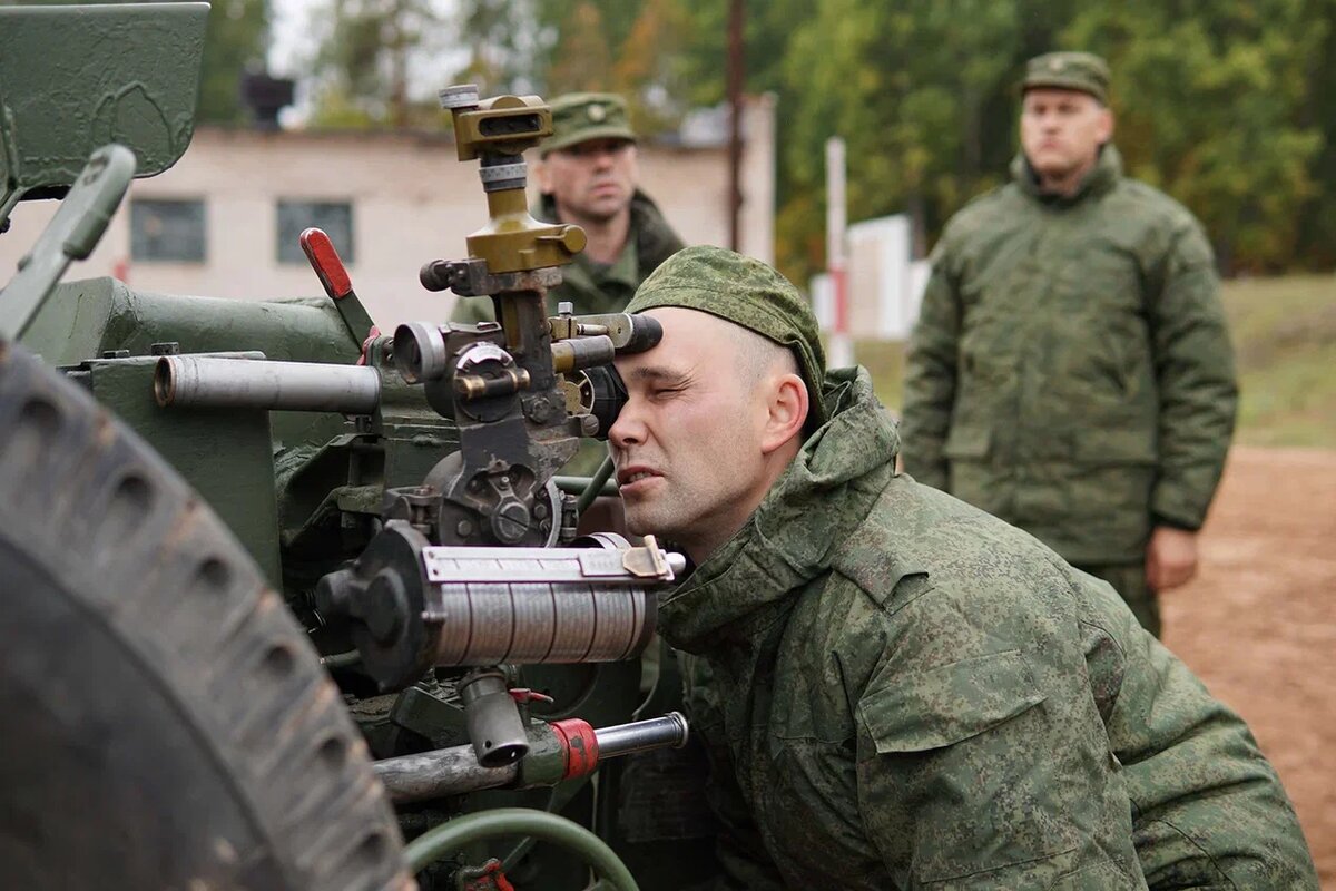 Мобилизованные артиллеристы быстро восстанавливают боевые знания и навыки