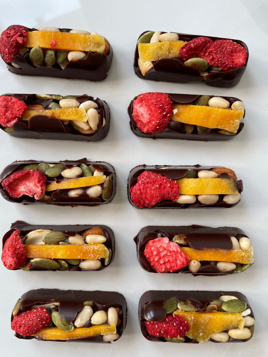 Конфеты с фруктами и орешками. Фото и производство автора.