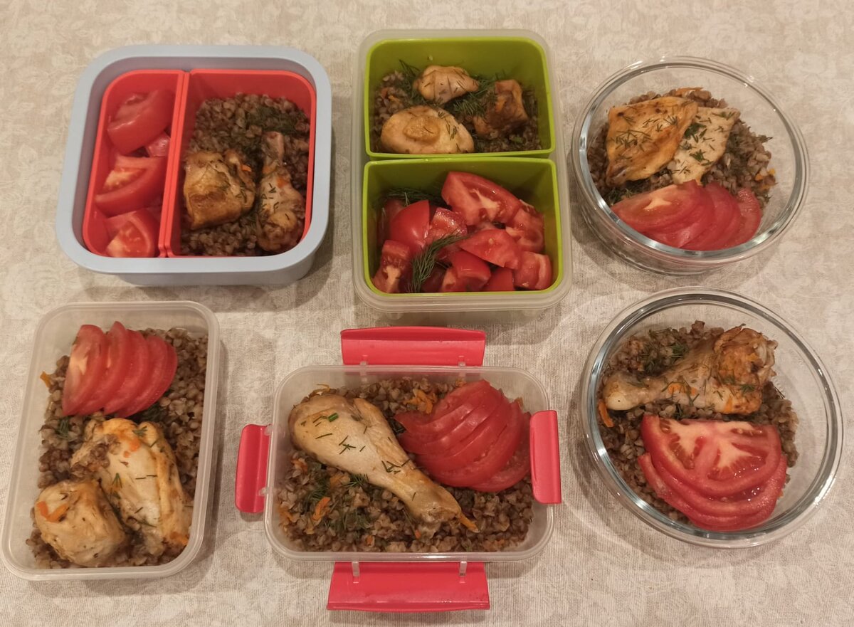 Ланч-боксы на работу и в морозилку