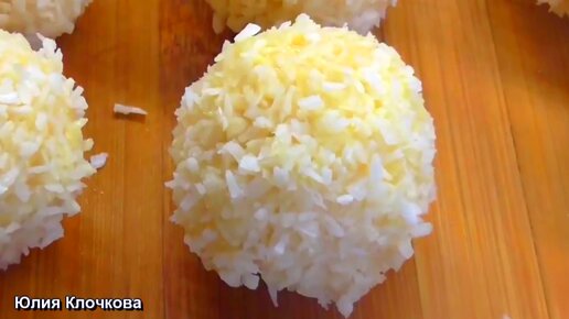 Букет из конфет РАФАЭЛЛО своими руками / Подарок на 14 февраля / DIY Raffaello bouquet