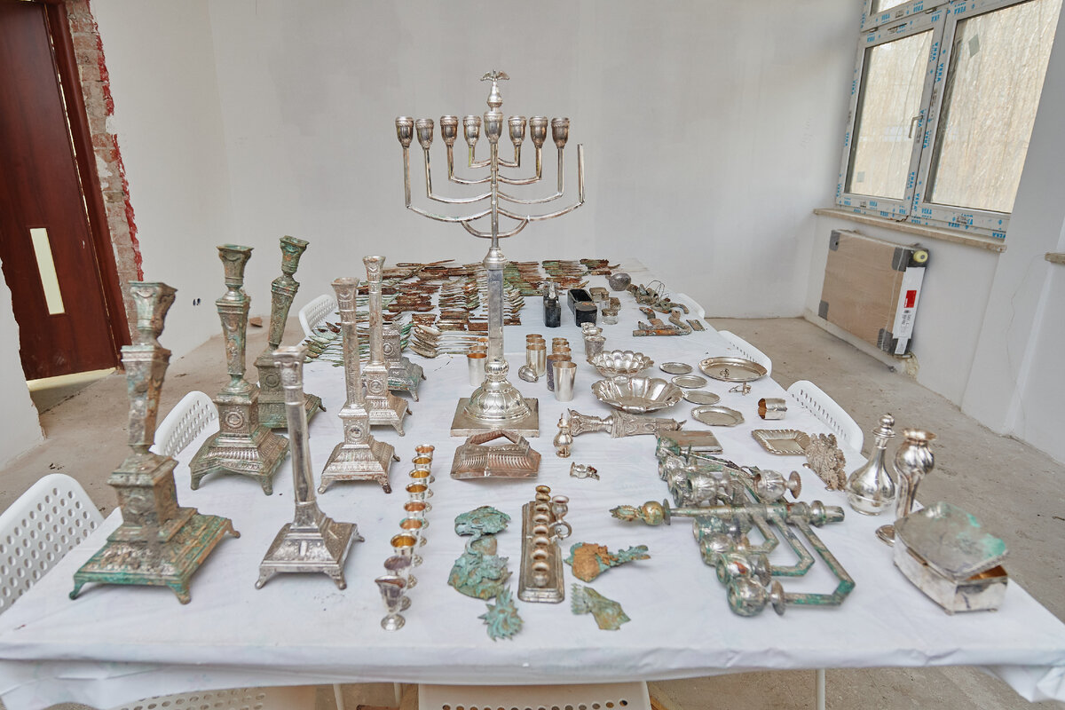 Найден еврейский клад спрятанный во время нацистского вторжения