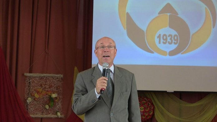 Виктор Макаренко