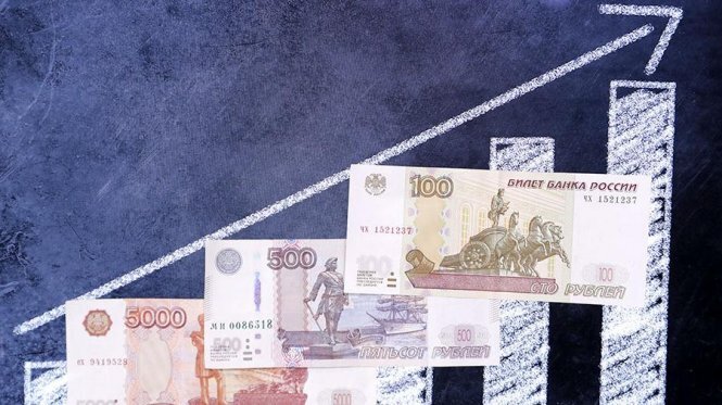 В ЦБ ожидают роста оплаты труда бюджетников на 13–15% в этом году