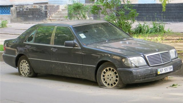 Mercedes w140 s600 в лесу