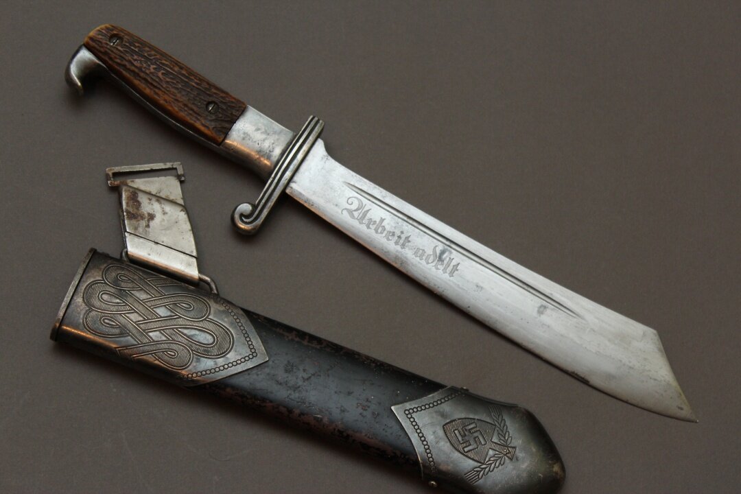 Тесак RAD образца 1934 года