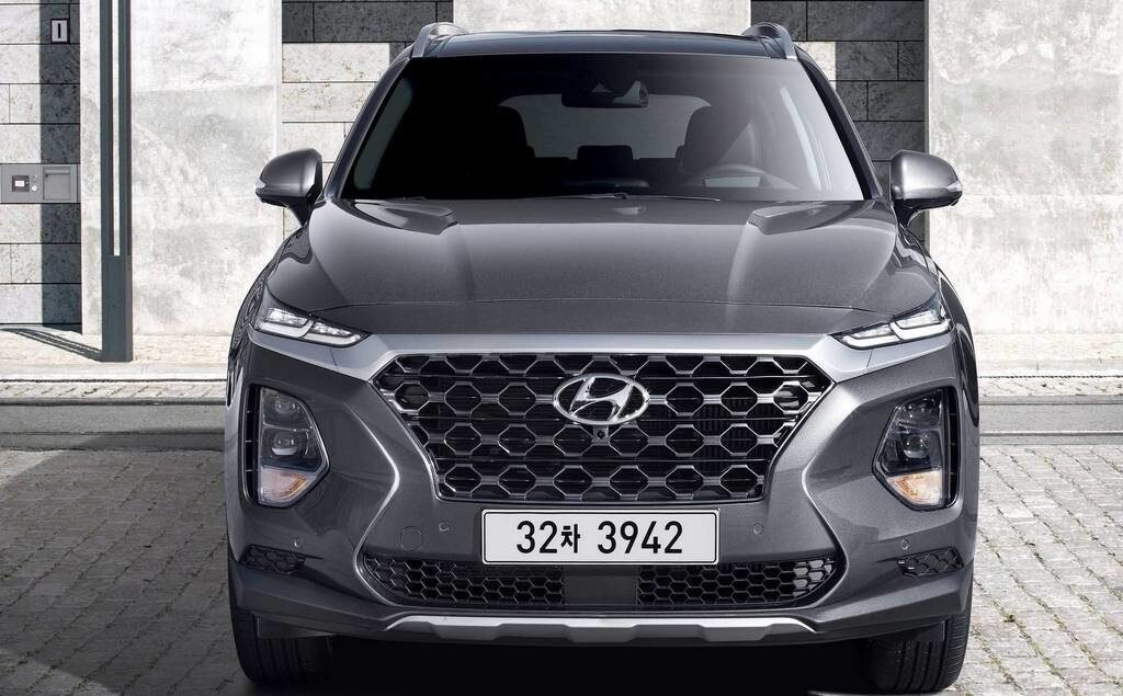  Hyundai Santa Fe     2019      