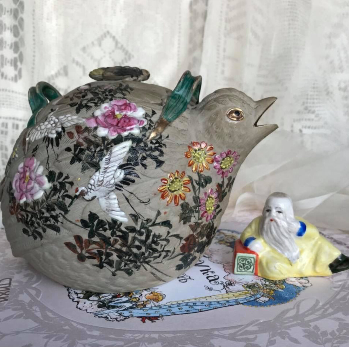 Жил да был в далеком 17 веке в Японии один успешный купец , очень сильно увлекавшийся искусством чайной церемонии.