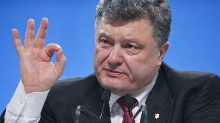 Постоянное обострение отношений, все новые и новые вооруженные провокации со стороны украинской хунты, разрыв всех договоренностей с Россией, пожалуй, смогут добавить кандидату на пост президента Украины Петру Порошенко дополнительные голоса националистов и радикалов всех мастей. А не хватит их — продлит военное положение.