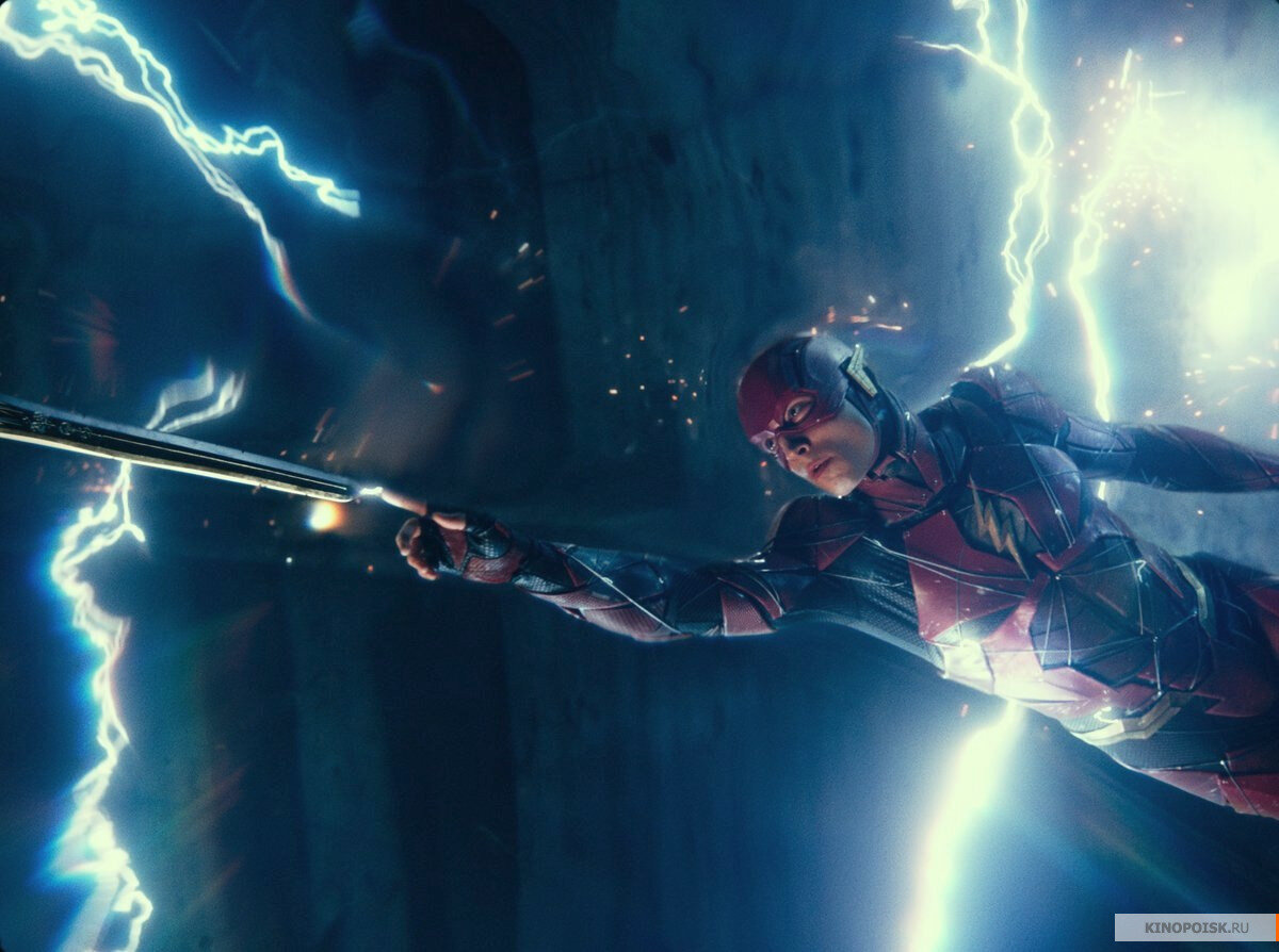 По сюжету Бэтмен после гибели Супермена чувствует что зло надвигается на наш мир. И поскольку в одиночку его не остановить, Брюс Уэйн подключает план Б. Собрав отряд из самых разнообразных героев от мета-людей до мифических воинов он намерен остановить Степпенвульфа, приспешника Дарксайда, готового сжечь планету дотла.  