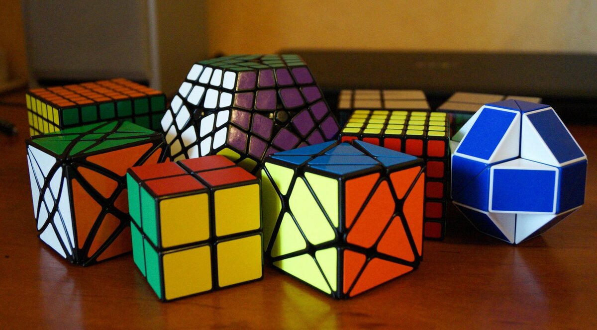 Интересные кубики Рубика