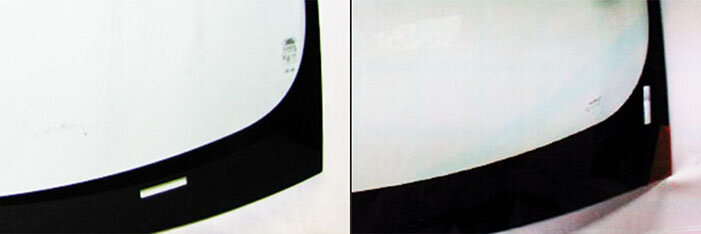 Датчик дождя до рестайлинга и после рестайлинга
Затем с конца 2011 — начала 2012 года изменилось расположение вина. Он становится вертикальным и больше не прячется за дворниками, а гордо красуется вдоль передней стойки.
Изменение расположения vin-окна