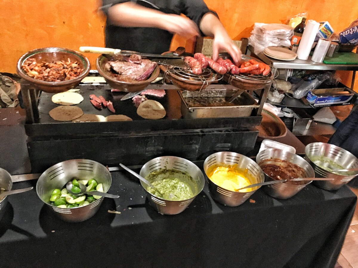 Такерия/такерийная/такосная 