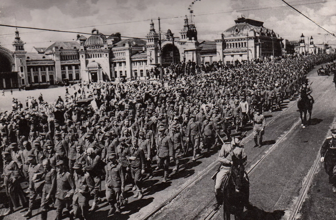 Парад пленных немцев в москве 1944