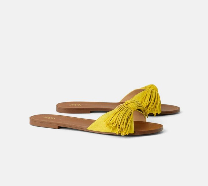 Коллекция шлёпок бренда Zara