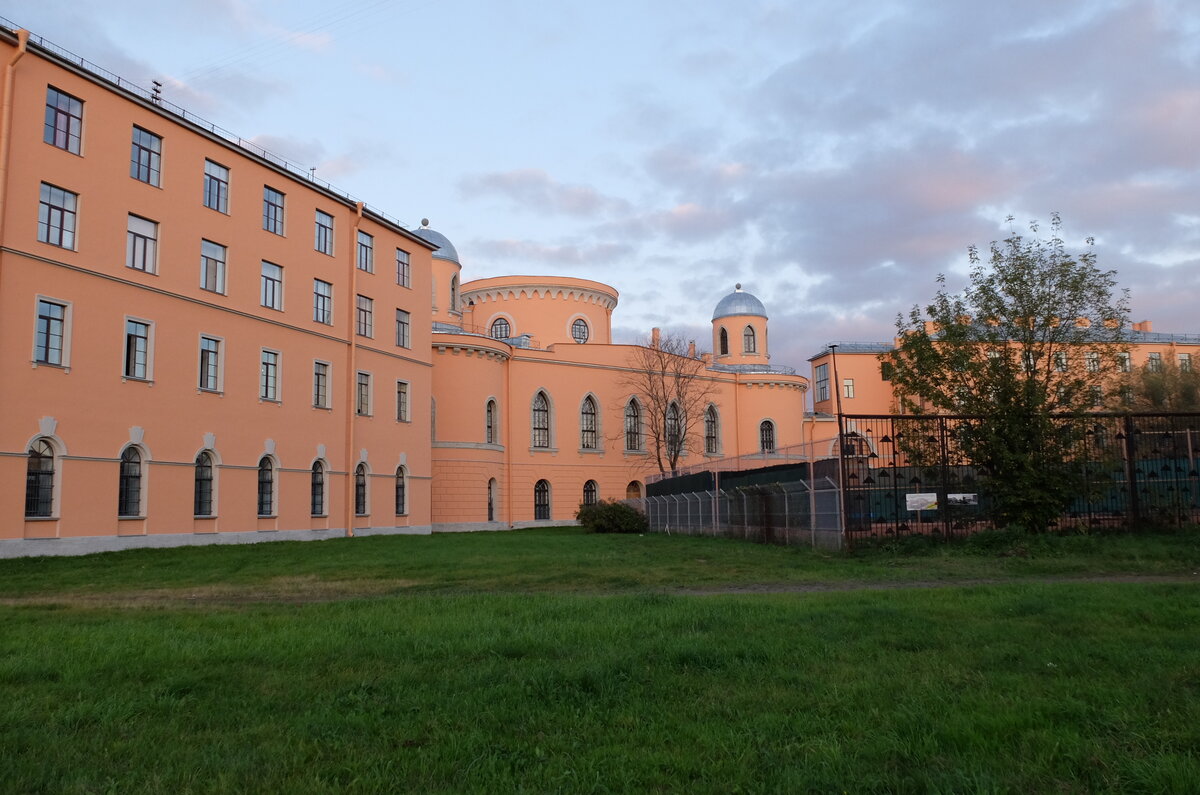 Чесменский дворец старые