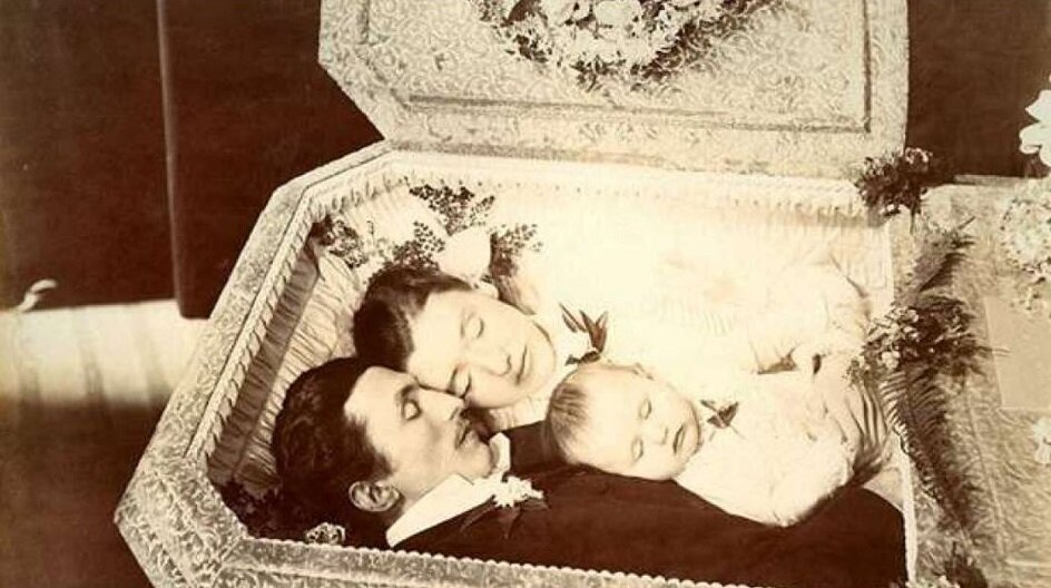 Эмиль, Мария и Анна Келлер