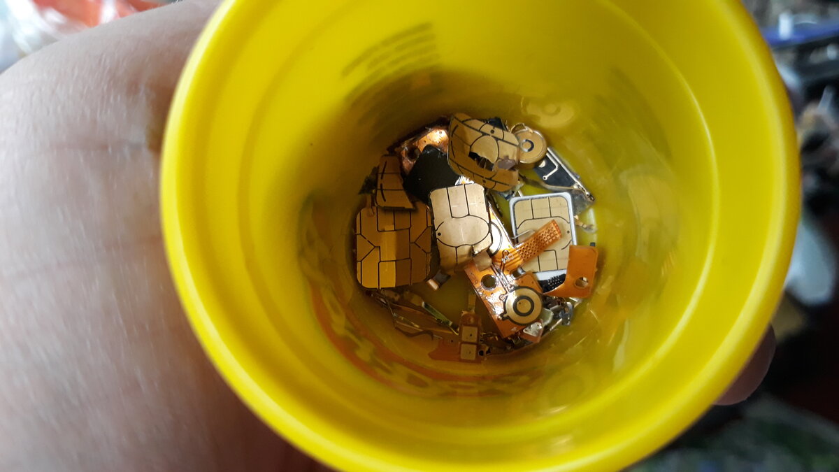 Контакты, которые я растворял (2 фото)