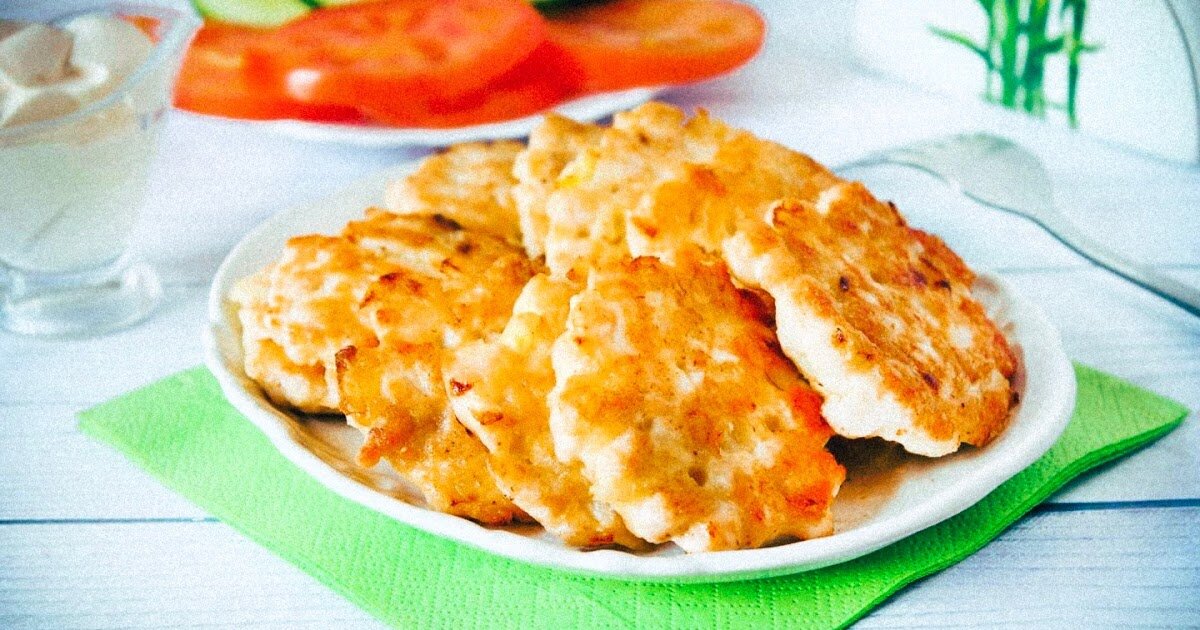 Сегодня куриные котлеты с тыквой.