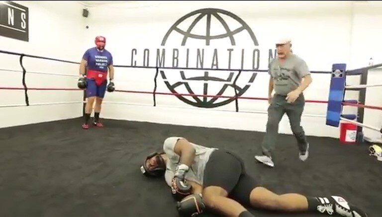 twitter.com/MichaelBensonn