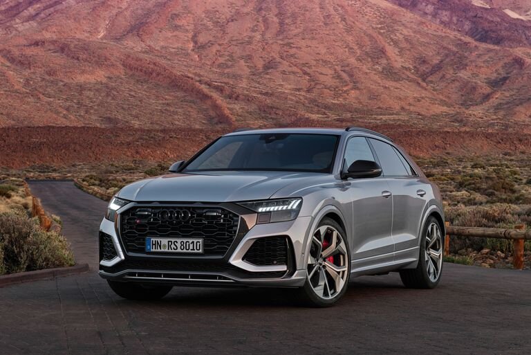 RS Q8 оснащен  V-8 с двумя турбинами