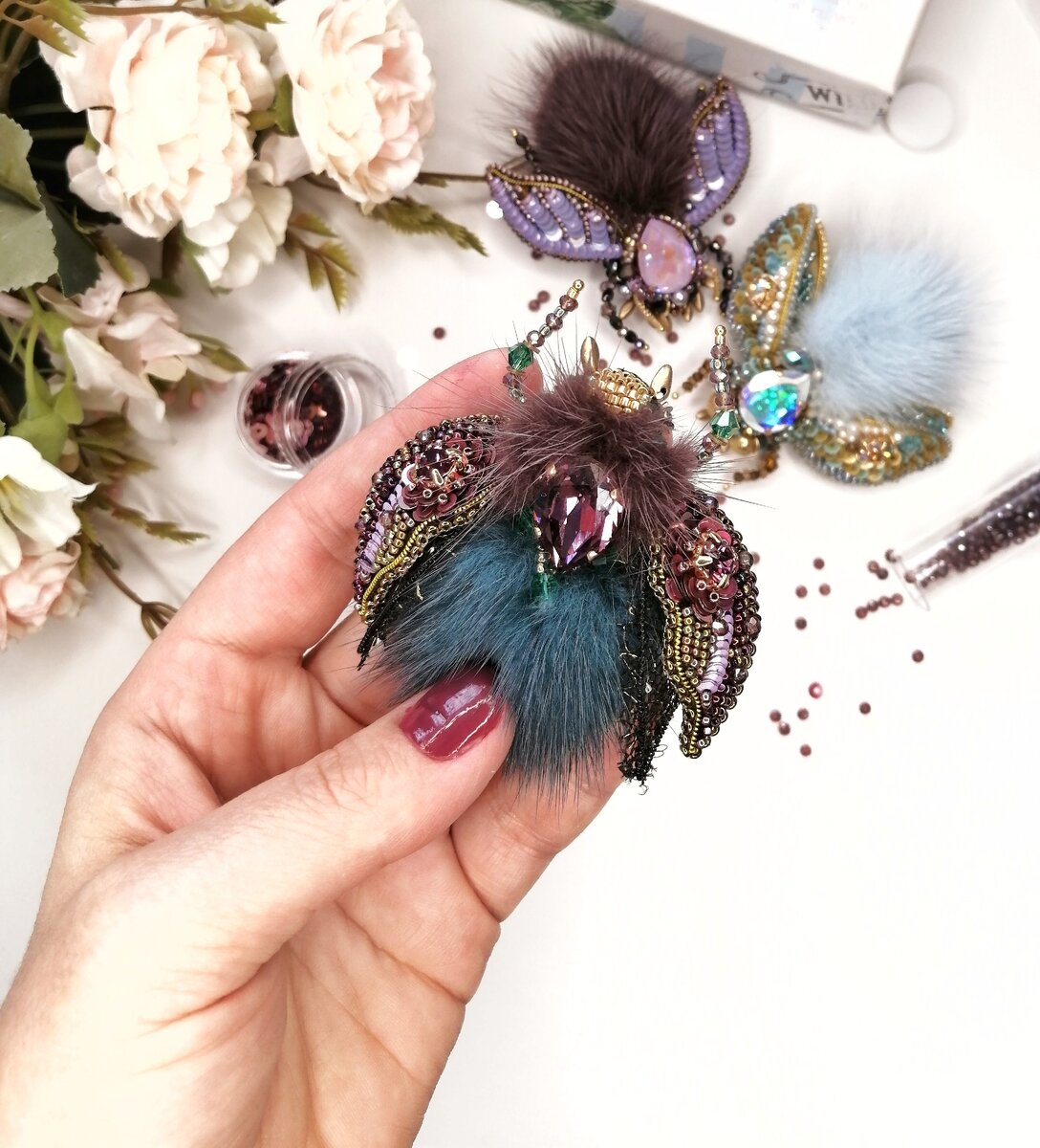 @KorolEva_brosh by Olga Lugovaya 