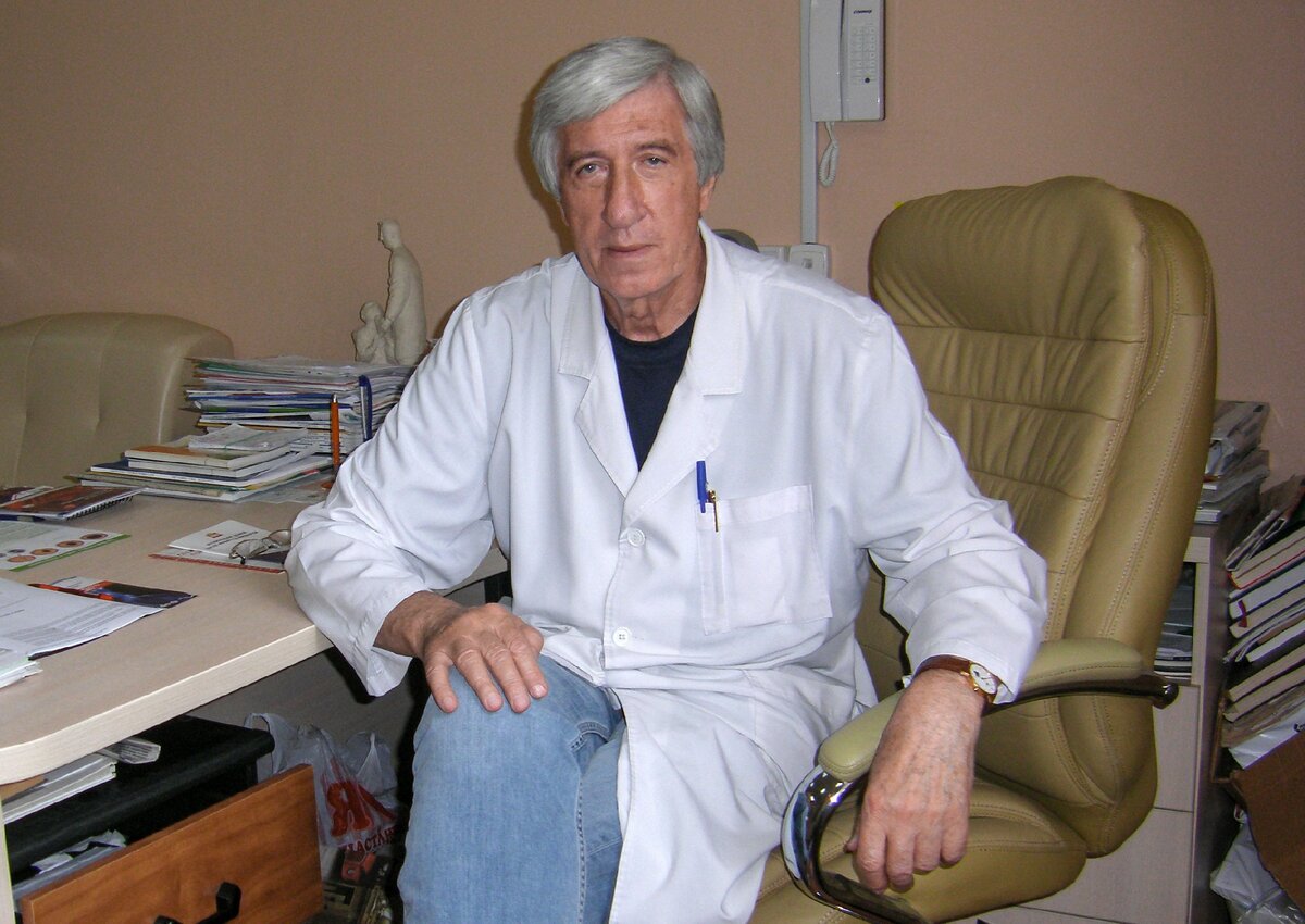 Врач-кардиолог