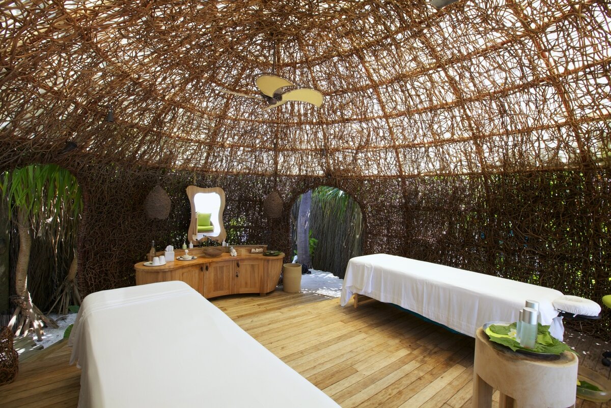 Спа-центр курорта Six Senses Laamu на Мальдивах - идеальное место для пополнения внутренних резервов