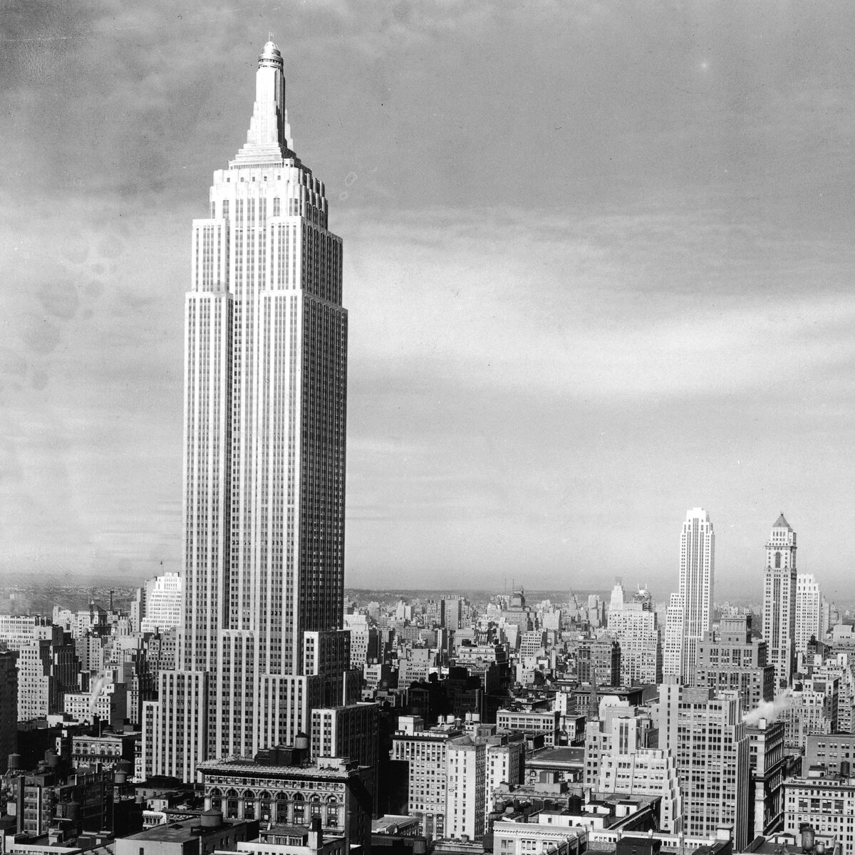 EMPIRE STATE BUILDING в 1940 году.