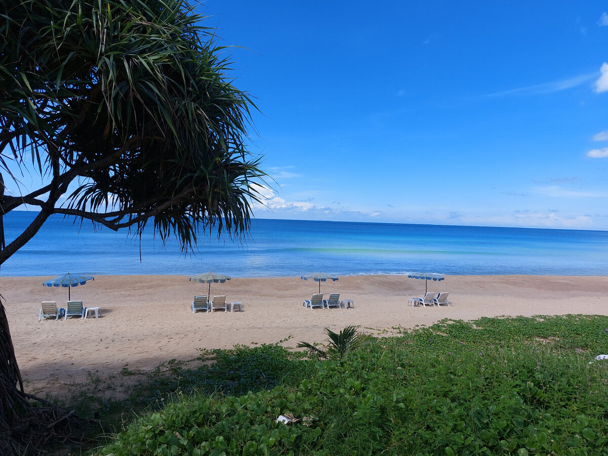 За эти дни произошло больше, чем за несколько месяцев дома😁 Хочу много путешествовать, а значит, надо стараться гасить кредиты быстрее. Горизонт "завален ", я знаю)