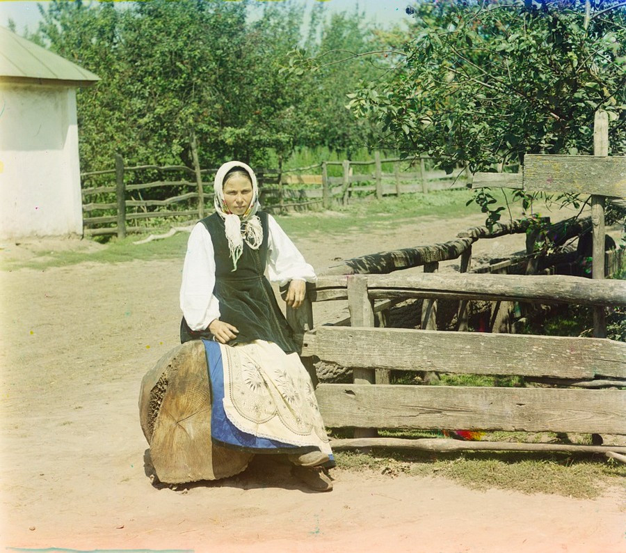 Ношенное нижнее белье Путивль