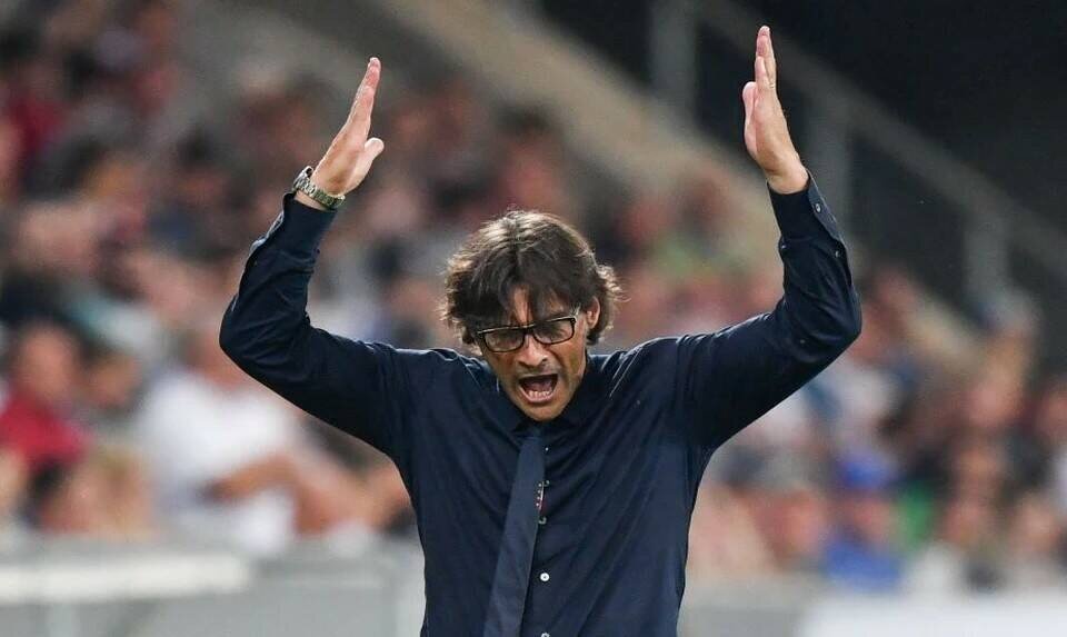     Главный тренер "Спартака" Паоло Ваноли покинул команду  GLOBAL LOOK PRESS