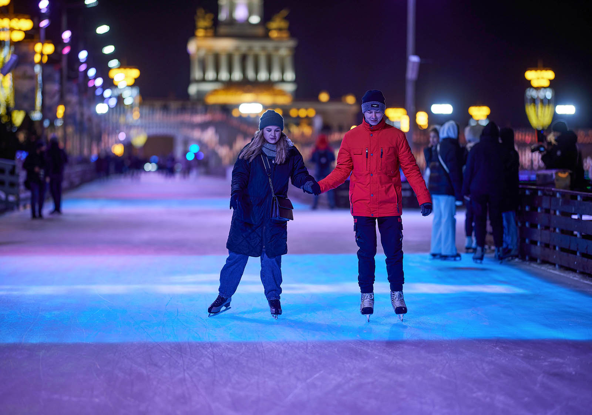 каток в центре москвы