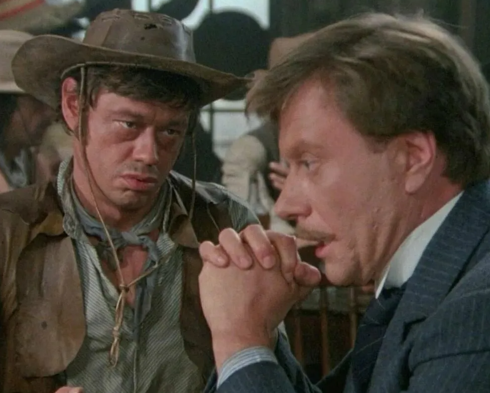 Омар шариф в золото маккенны. Советский вестерн. Фильм про дикий запад ссср. Человек с бульвара капуцинов фильм 1987 караченцев. Николай караченцов человек с бульвара капуцинов.